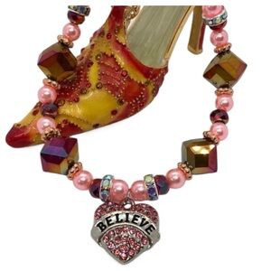 🌺BELIEVE-plus size magnetic closure Bracelet in rose and pink tones